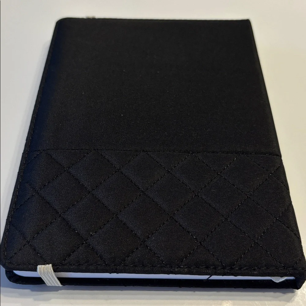 NWOT - Black Quilted Stitch Pattern 80 Page Lined Journal